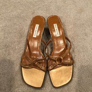 Ann Marino- Women's Leather Sandals- Bronze New without box- Size 10M